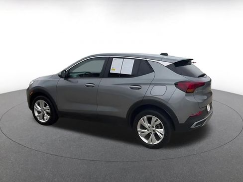 Used 2025 Buick Encore GX Preferred FWD image 10