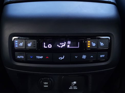 Used 2025 Hyundai Palisade Calligraphy image 12