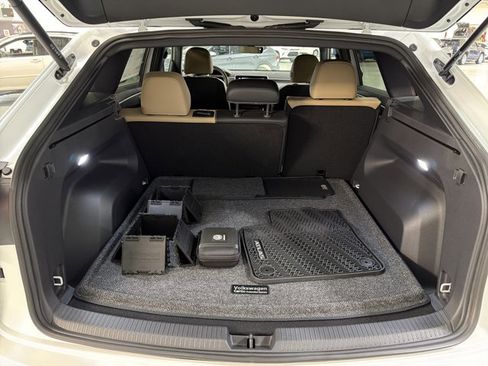 New 2026 Volkswagen Atlas Cross Sport SE AWD/4WD image 12