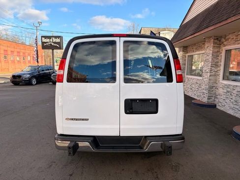 Used 2024 Chevrolet Express 2500 w/ Driver Convenience Package RWD image 6