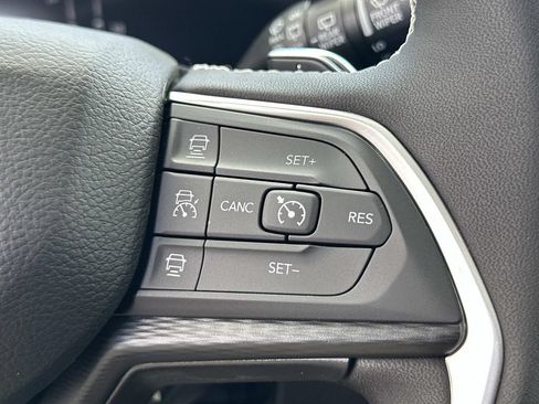 New 2026 Jeep Grand Cherokee L 4WD image 29