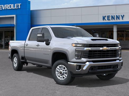 New 2026 Chevrolet Silverado 2500 LT w/ Convenience Package AWD/4WD image 7