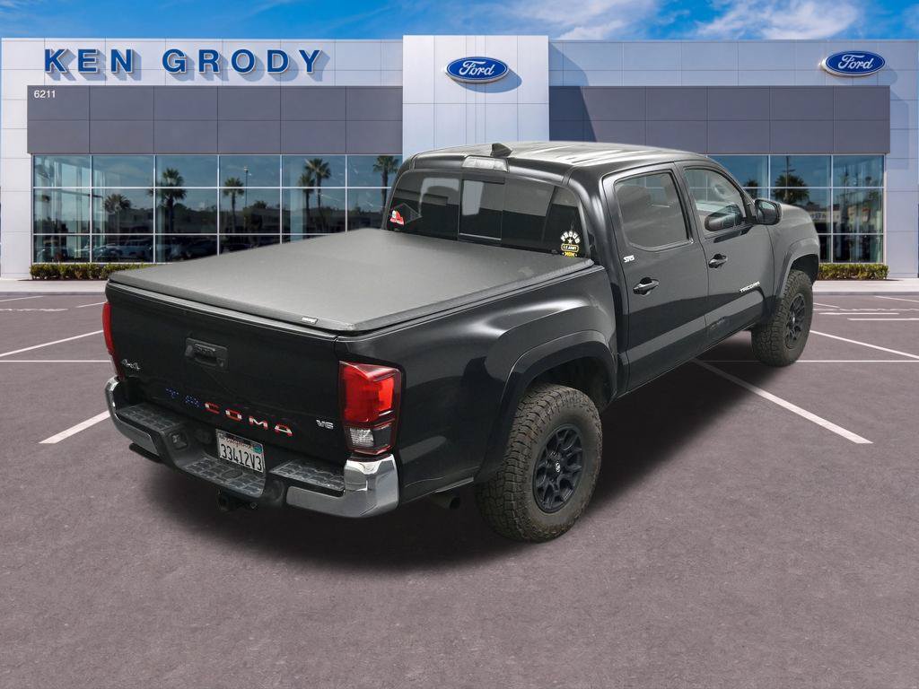 Used 2019 Toyota Tacoma SR5 AWD/4WD image 14