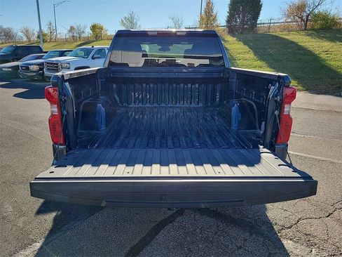 Used 2022 Chevrolet Silverado 1500 LT image 7