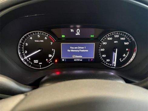 Certified 2023 Cadillac XT4 Premium Luxury image 23