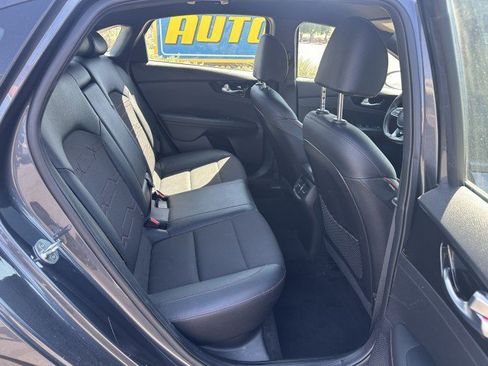 Used 2021 Kia Forte GT w/ GT2 Package FWD image 16
