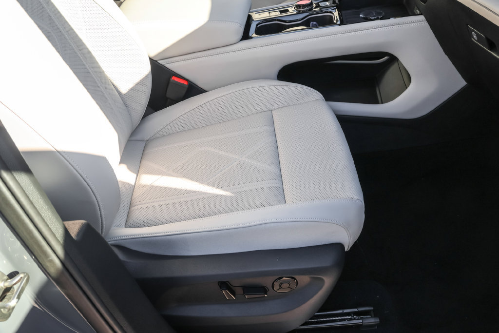 New 2027 Volkswagen Atlas SEL R-Line AWD/4WD image 44