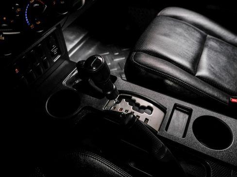 Used 2013 Toyota FJ Cruiser 4WD w/ Convenience Pkg image 28