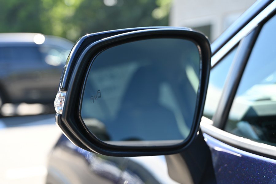 Used 2020 Toyota RAV4 XLE w/ All Weather Liner Package AWD/4WD image 9