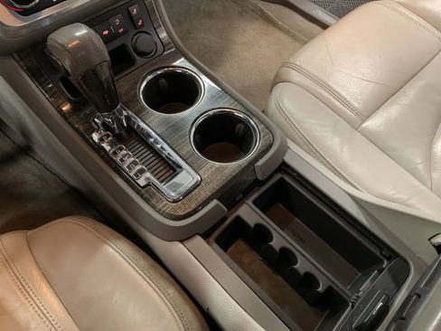 Used 2013 GMC Acadia SLT image 36