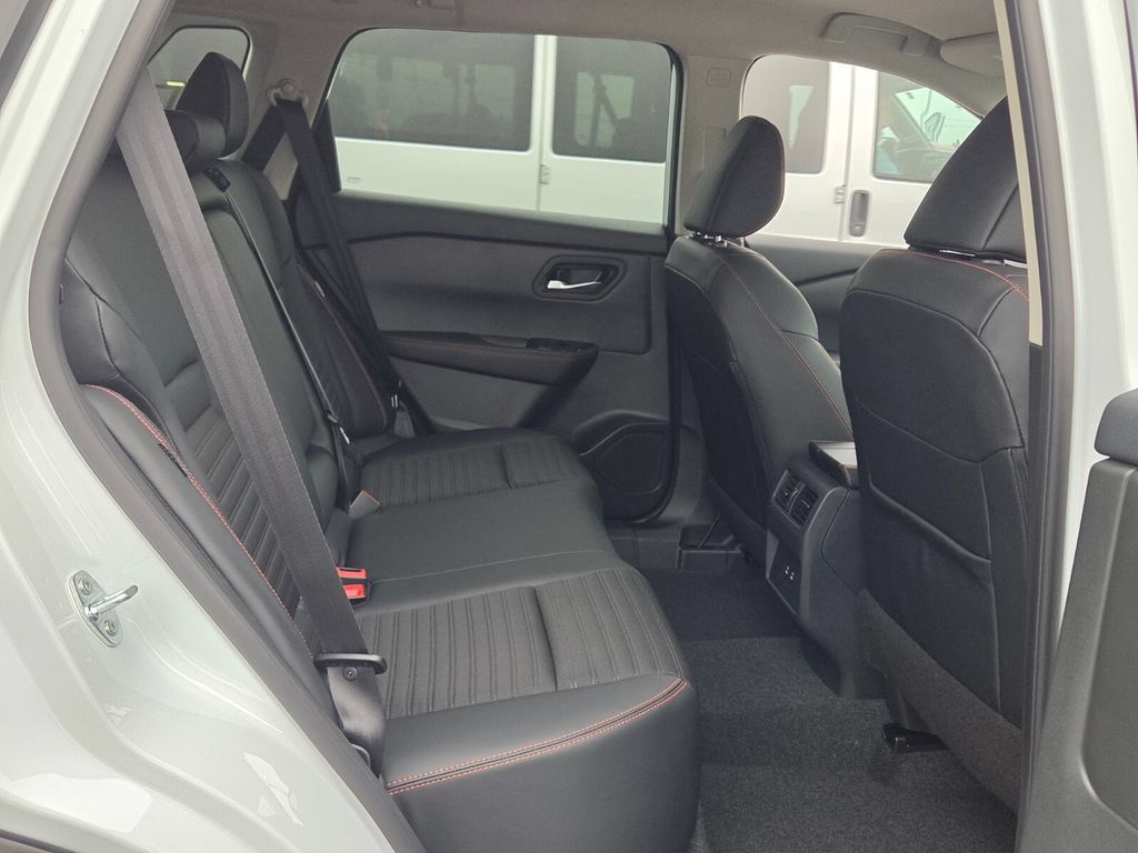New 2026 Nissan Rogue SV AWD/4WD image 14