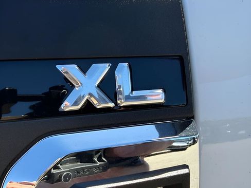 New 2025 Ford F250 XL w/ XL Chrome Package AWD/4WD image 21