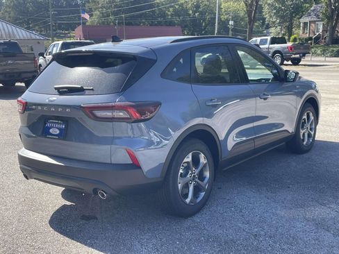 New 2026 Ford Escape ST-Line w/ Tech Pack #1 image 4