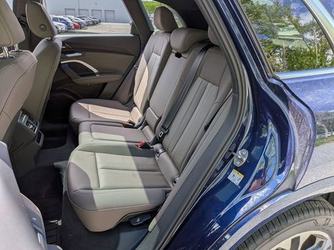 Certified 2025 Audi Q5 Premium w/ Premium Plus AWD/4WD image 19