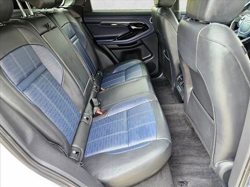 Used 2020 Land Rover Range Rover Evoque R-Dynamic HSE image 20