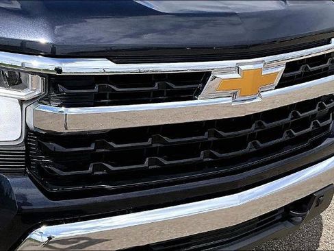 Used 2023 Chevrolet Silverado 1500 LT w/ Protection Package AWD/4WD image 28