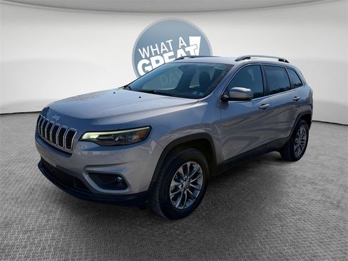 Used 2021 Jeep Cherokee Latitude Lux w/ Comfort/Convenience Group image 8