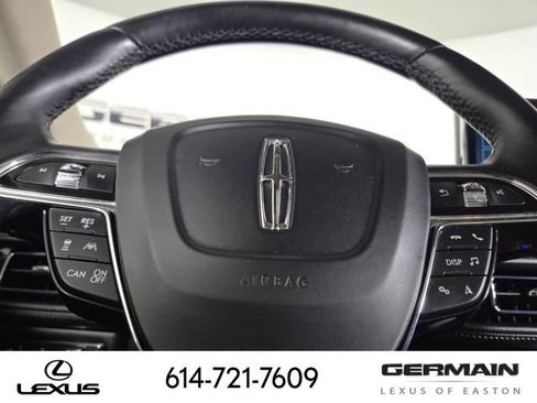 Used 2023 Lincoln Nautilus Reserve w/ Equipment Group 202A AWD/4WD image 23