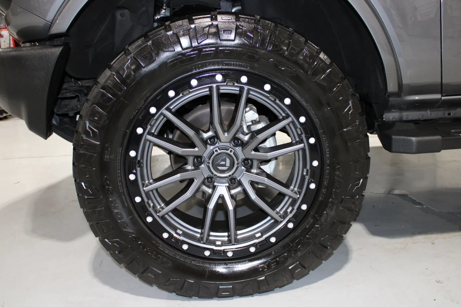 Used 2024 Ford Bronco Outer Banks AWD/4WD image 6