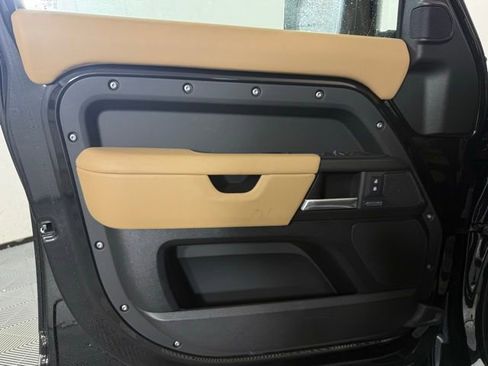New 2026 Land Rover Defender 130 V8 image 28