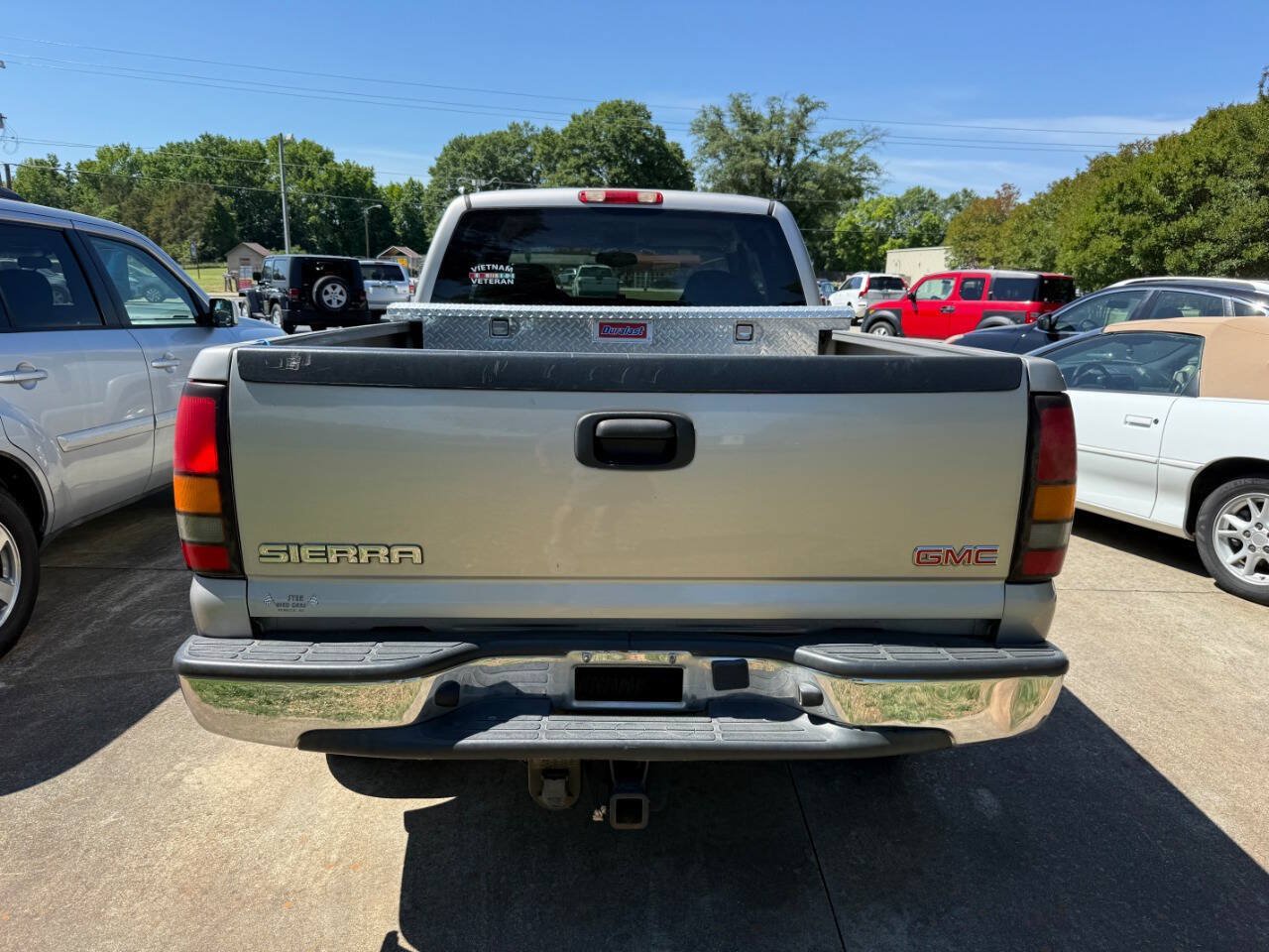 Used 2005 GMC Sierra 1500 SLE w/ Light Duty Power Package AWD/4WD image 3