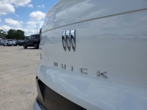 New 2026 Buick Envista Sport Touring w/ Convenience I Package FWD image 7