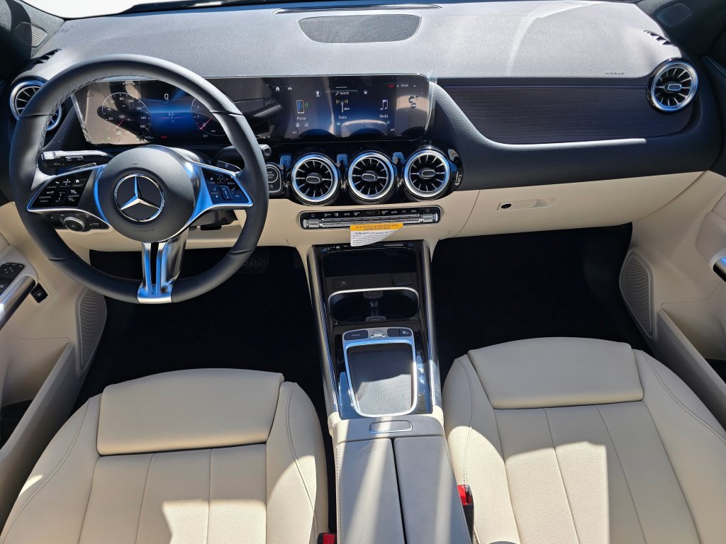 New 2026 Mercedes-Benz GLA 250 4MATIC image 16