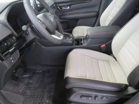 Used 2024 Honda CR-V Sport Touring image 6