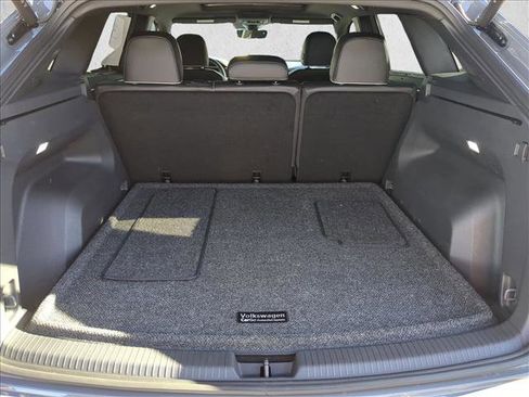 Used 2024 Volkswagen Atlas Cross Sport SEL Premium R-Line image 6