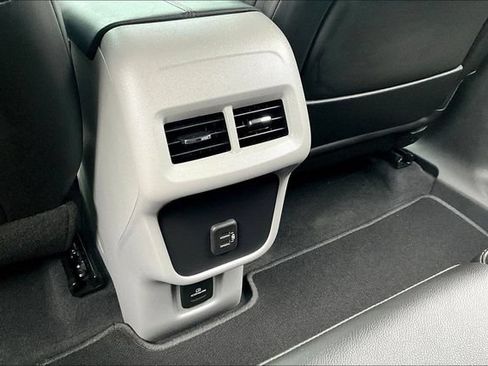 Used 2021 GMC Terrain SLT w/ LPO, Floor Liner Package AWD/4WD image 10