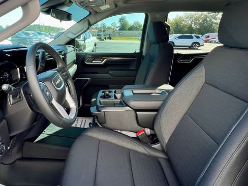 New 2026 GMC Sierra 1500 Elevation w/ LPO, Elevation Black Package image 8