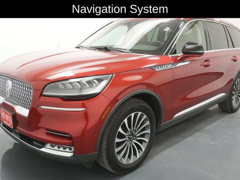 Used 2020 Lincoln Aviator Reserve w/ Equipment Group 201A AWD/4WD image 3