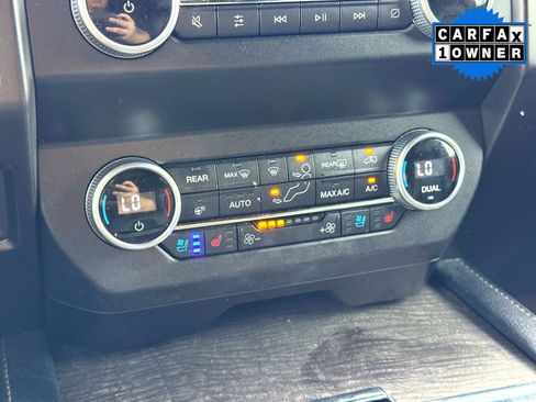 Used 2021 Ford Expedition Limited image 29