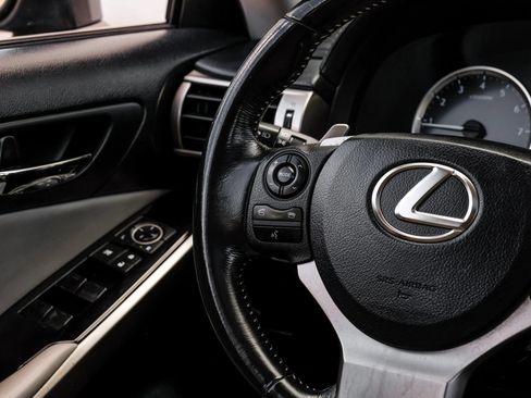 Used 2015 Lexus IS 350 w/ Navigation System Package RWD image 23