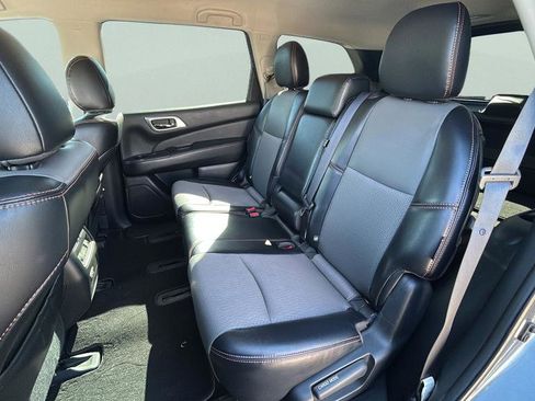 Used 2020 Nissan Pathfinder SV w/ Rock Creek Edition image 18