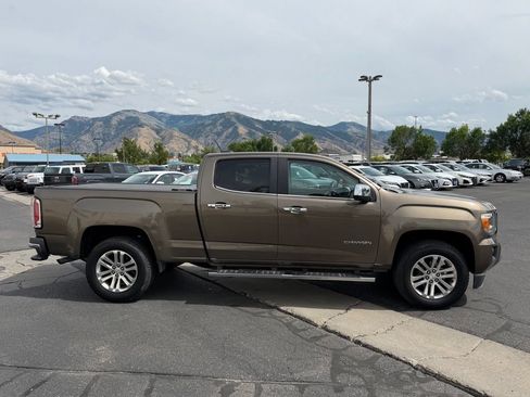 Used 2016 GMC Canyon SLT RWD image 4