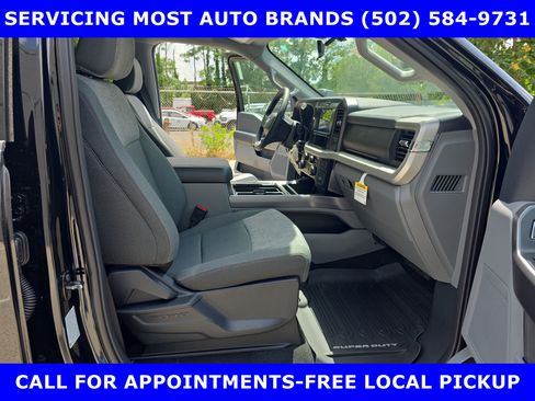 New 2025 Ford F250 XLT image 16