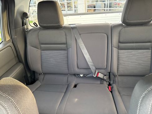 Used 2023 Nissan Frontier SV w/ Midnight Edition Package image 31