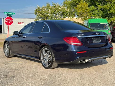 Used 2018 Mercedes-Benz E 300 4MATIC image 4