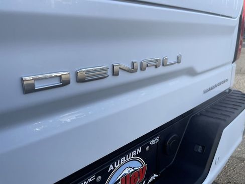 New 2026 GMC Sierra 1500 Denali w/ Denali Reserve Package AWD/4WD image 33