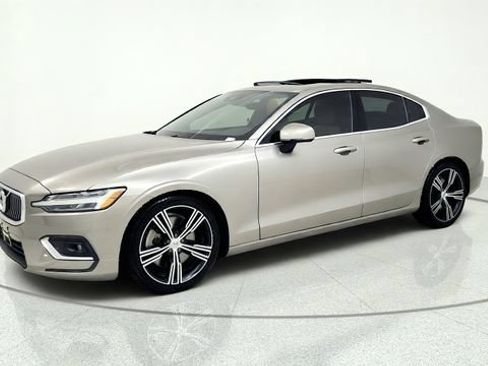 Used 2019 Volvo S60 T6 Inscription AWD/4WD image 4