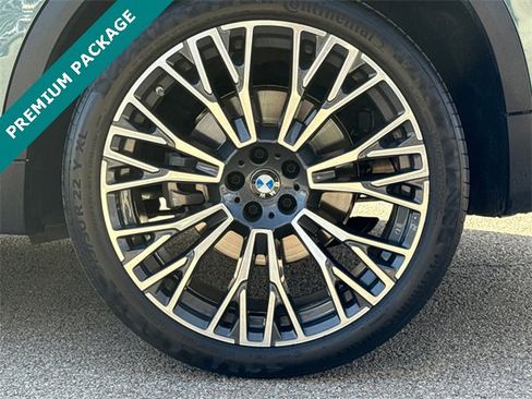 Used 2024 BMW X5 sDrive40i w/ Parking Assistance Package image 11