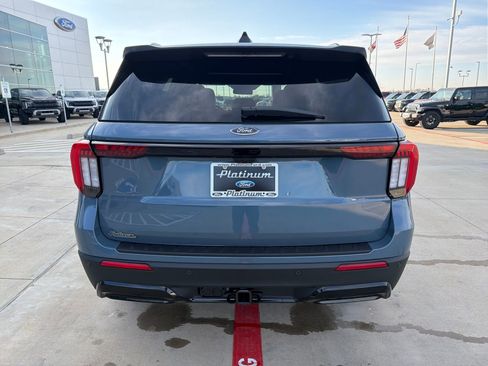 New 2026 Ford Explorer ST-Line w/ Premium Package RWD image 4
