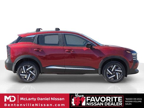 New 2026 Nissan Kicks SV w/ Cold Weather Package FWD image 6