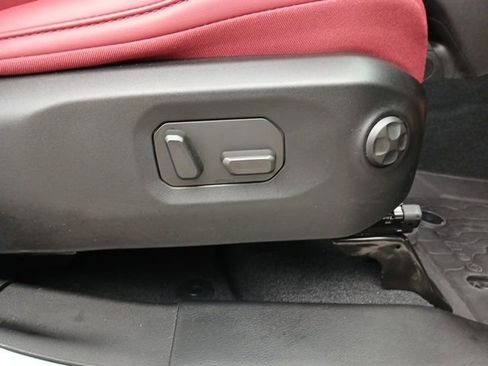 Used 2024 Jeep Wrangler Unlimited Rubicon 392 image 34