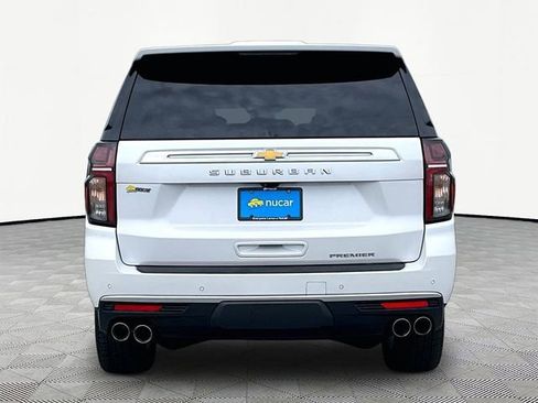 Used 2023 Chevrolet Suburban Premier w/ Advanced Technology Package AWD/4WD image 5