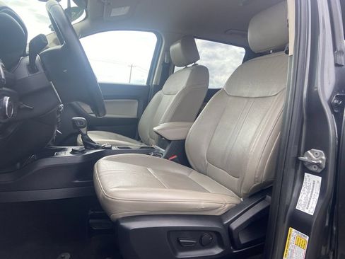 Used 2019 Ford Ranger Lariat w/ Technology Package AWD/4WD image 27