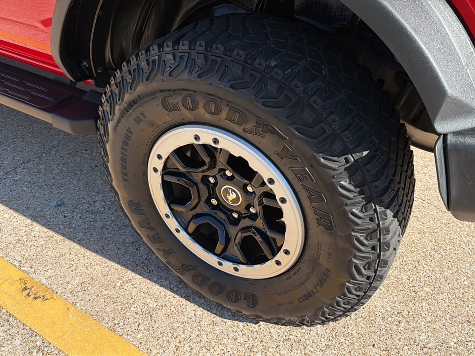 Used 2022 Ford Bronco Big Bend w/ Sasquatch Package AWD/4WD image 9