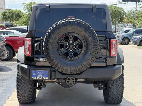 Certified 2023 Ford Bronco Wildtrak AWD/4WD image 5