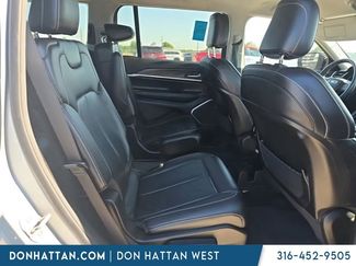 Used 2022 Jeep Grand Cherokee L Limited AWD/4WD video 2